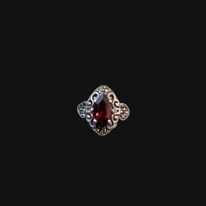 925 silver & red Garnet ring